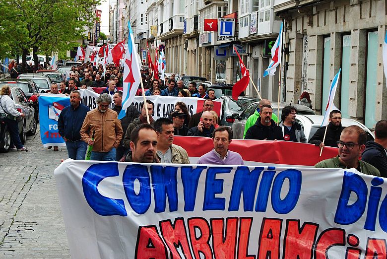 17-05-01-ManifestacionFerrol-09.jpg